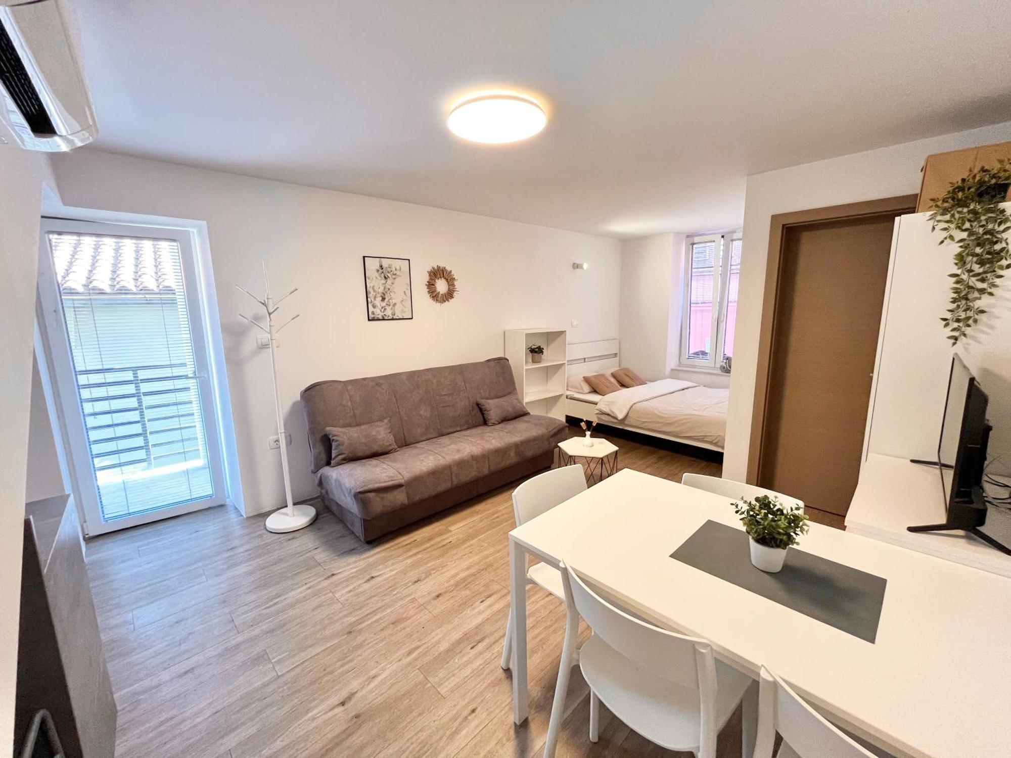 Casa Orange 2 Apartment Koper Bagian luar foto