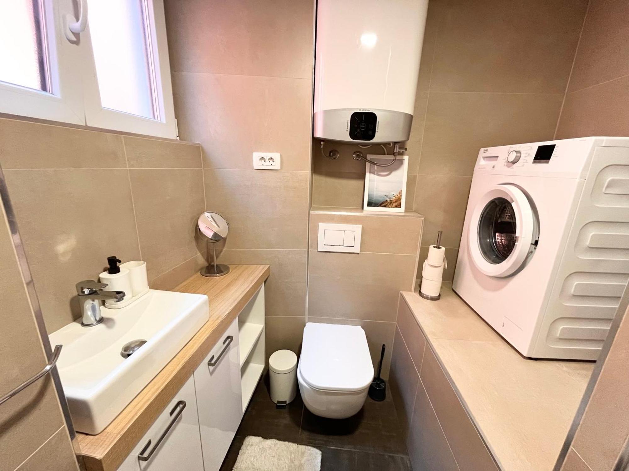 Casa Orange 2 Apartment Koper Bagian luar foto