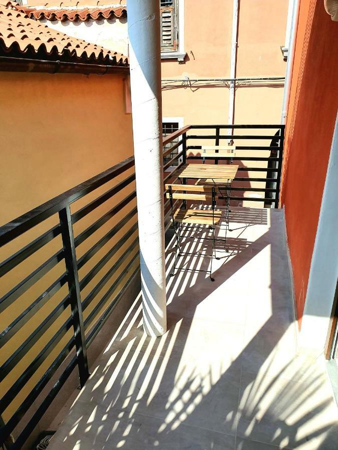 Casa Orange 2 Apartment Koper Bagian luar foto